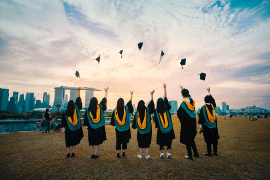 How You Can Connect with New College Graduates - pang-yuhao-_kd5cxwZOK4-unsplash-550x367.jpg